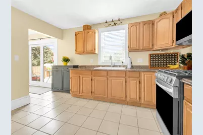 100 Central Avenue, East Providence, RI 02914 - Photo 31