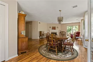 89 Scenic Dr, West Warwick, RI 02893 - Photo 9