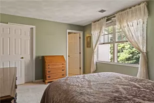 89 Scenic Dr, West Warwick, RI 02893 - Photo 27