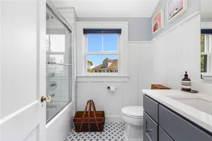 41 Hunter Ave, Newport, RI 02840 - Photo 23
