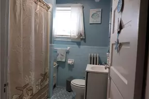 47 Downes Ave, Pawtucket, RI 02861 - Photo 15