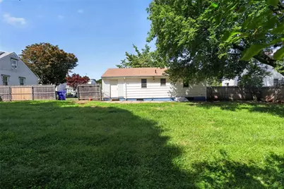 139 Andrews Avenue, West Warwick, RI 02893 - Photo 25