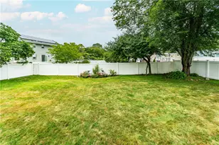43 Topaz Dr, Warwick, RI 02818 - Photo 47