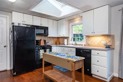43 Topaz Drive, Warwick, RI 02818 - Photo 9