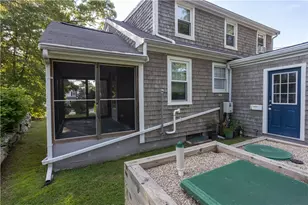 836 Main Rd, Tiverton, RI 02878 - Photo 11