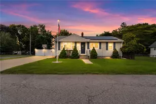 50 Merrill St, East Providence, RI 02914 - Photo 3