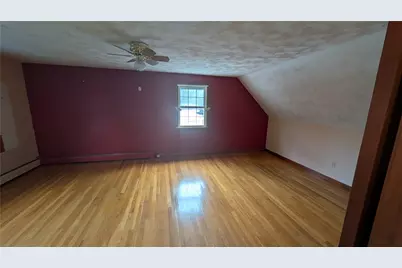 7 Charlotte Drive, Bristol, RI 02809 - Photo 17