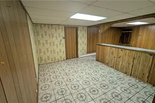 7 Charlotte Dr, Bristol, RI 02809 - Photo 23