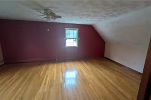 7 Charlotte Dr, Bristol, RI 02809 - Photo 17