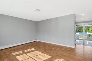 42 Roger Williams Ave, East Providence, RI 02916 - Photo 11