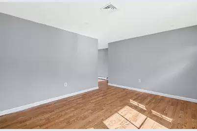 42 Roger Williams Avenue, East Providence, RI 02916 - Photo 13