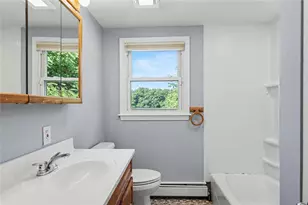 42 Roger Williams Ave, East Providence, RI 02916 - Photo 33