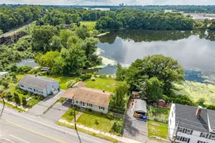 42 Roger Williams Ave, East Providence, RI 02916 - Photo 43