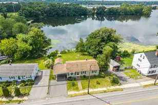 42 Roger Williams Ave, East Providence, RI 02916 - Photo 41