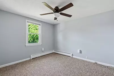 42 Roger Williams Avenue, East Providence, RI 02916 - Photo 31