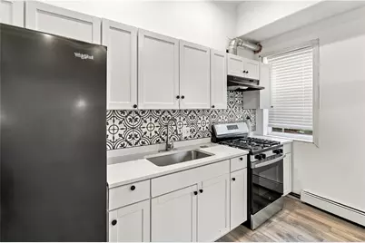 181 Benefit Street Street, Pawtucket, RI 02860 - Photo 3