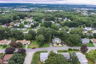 18 Woodcrest Dr, Johnston, RI 02919 - Photo 39