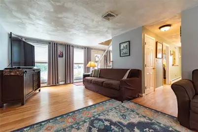 18 Woodcrest Drive, Johnston, RI 02919 - Photo 17