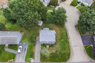 18 Woodcrest Dr, Johnston, RI 02919 - Photo 37