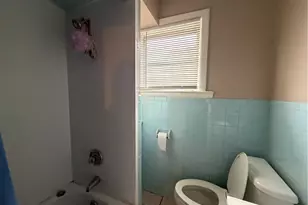 868 Main St, Pawtucket, RI 02860 - Photo 17