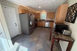 71 Remington Farm Dr, Coventry, RI 02816 - Photo 9