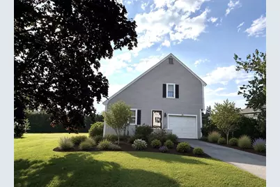 15 Statue Way, Portsmouth, RI 02871 - Photo 1