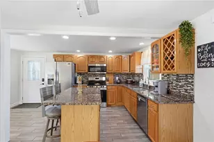 119 Frederick St, East Providence, RI 02916 - Photo 9