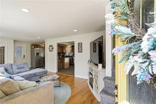 119 Frederick St, East Providence, RI 02916 - Photo 3