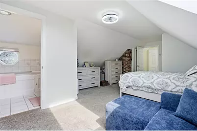 119 Frederick Street, East Providence, RI 02916 - Photo 15