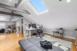 64 Pitman St, Providence, RI 02906 - Photo 17