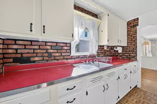 149 Columbia Ave, Warwick, RI 02888 - Photo 11