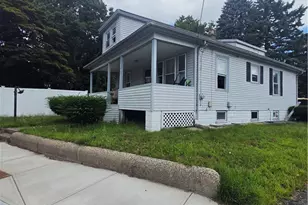 445 Smithfield Rd, North Providence, RI 02904 - Photo 1