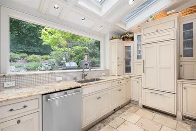 10 Nayatt Road, Barrington, RI 02806 - Photo 11