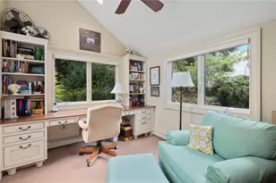 10 Nayatt Rd, Barrington, RI 02806 - Photo 23