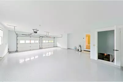 1290 West Main Road, Portsmouth, RI 02871 - Photo 25