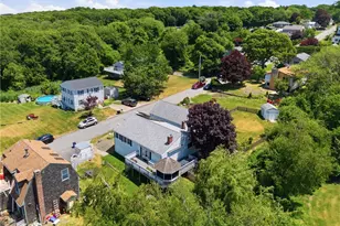 201 Randolph Ave, Tiverton, RI 02878 - Photo 31