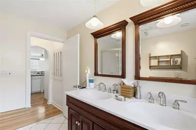 201 Randolph Avenue, Tiverton, RI 02878 - Photo 11