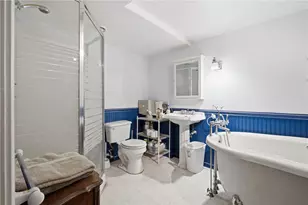 201 Randolph Ave, Tiverton, RI 02878 - Photo 17