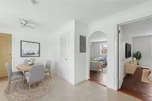 70 Carroll Ave, Newport, RI 02840 - Photo 5