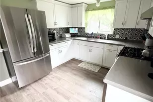 52 Power Ave, Warwick, RI 02888 - Photo 5