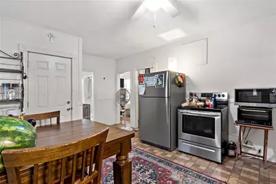 207 Welfare Avenue, Warwick, RI 02888 - Photo 5
