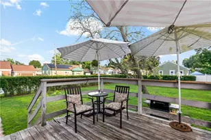 207 Welfare Ave, Warwick, RI 02888 - Photo 17