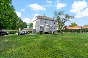 207 Welfare Ave, Warwick, RI 02888 - Photo 15