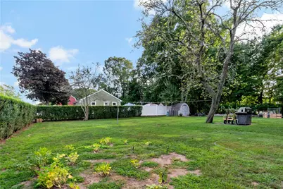 207 Welfare Avenue, Warwick, RI 02888 - Photo 17