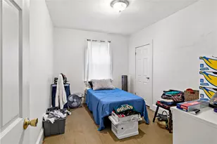 207 Welfare Ave, Warwick, RI 02888 - Photo 9