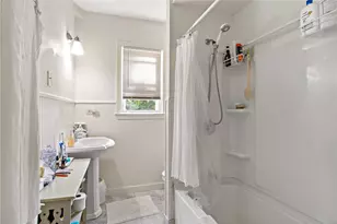 207 Welfare Ave, Warwick, RI 02888 - Photo 13