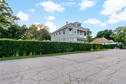 207 Welfare Avenue, Warwick, RI 02888 - Photo 19