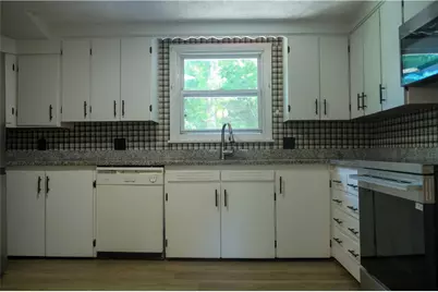 41 Bishop Hill Road, Johnston, RI 02919 - Photo 5