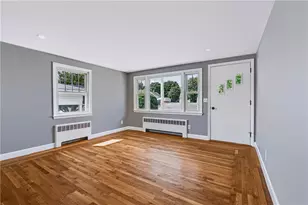 7 Rice St, Johnston, RI 02919 - Photo 3