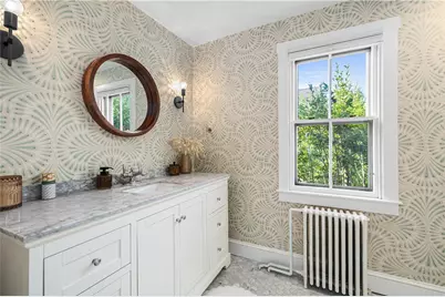 47 2nd Street, Newport, RI 02840 - Photo 17